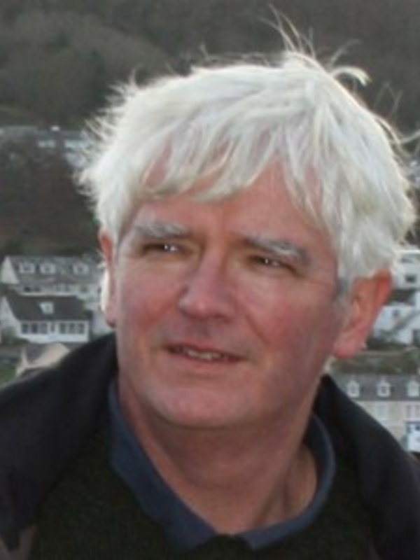  Simon  Crowhurst