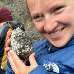 Midfell (Iceland) gabbroic nodules and glass