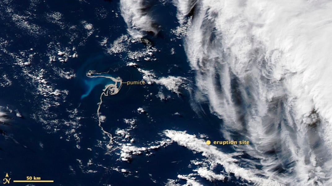 NASA Earth Observatory satellite image showing the pumice raft from the Havre submarine eruption of 2012