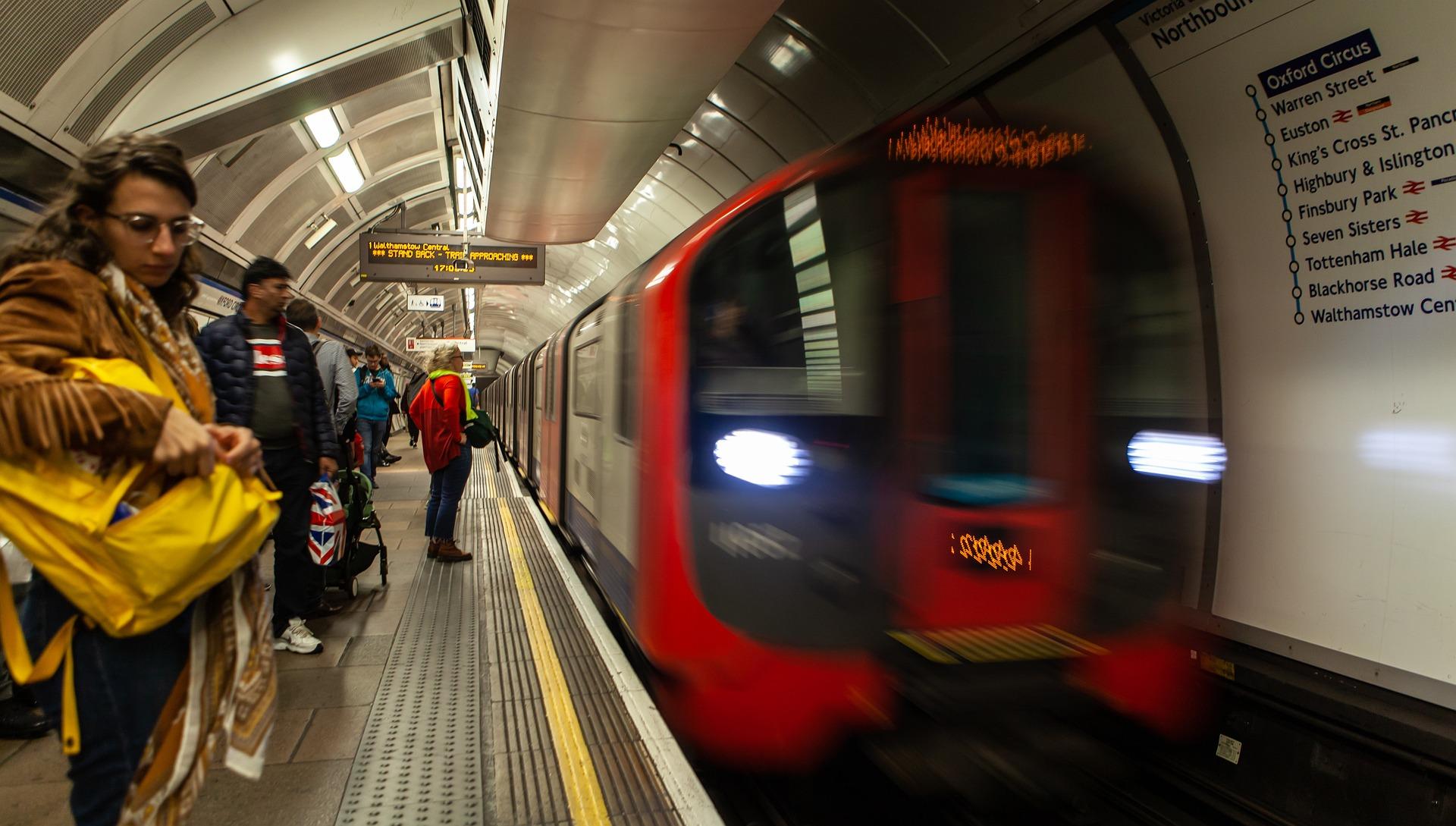 Image of a London Underground train approaching the station