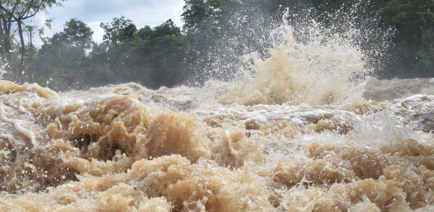 The Khone waterfall, Mekong River, credit E. Tipper Image of the Khone waterfall, Mekong River
