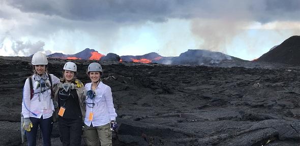 Graduate_students_fieldwork_Hawaii Penny and Emily in front of lava flows during the eruption of Kilauea in Summer 2018